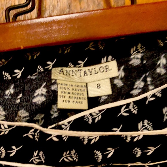 Vintage Anne Taylor Skort - Picture 3 of 3